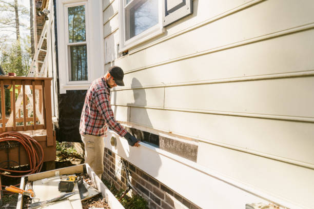 Top rated local Emergency Siding Repair specialists in West College Corner, IN